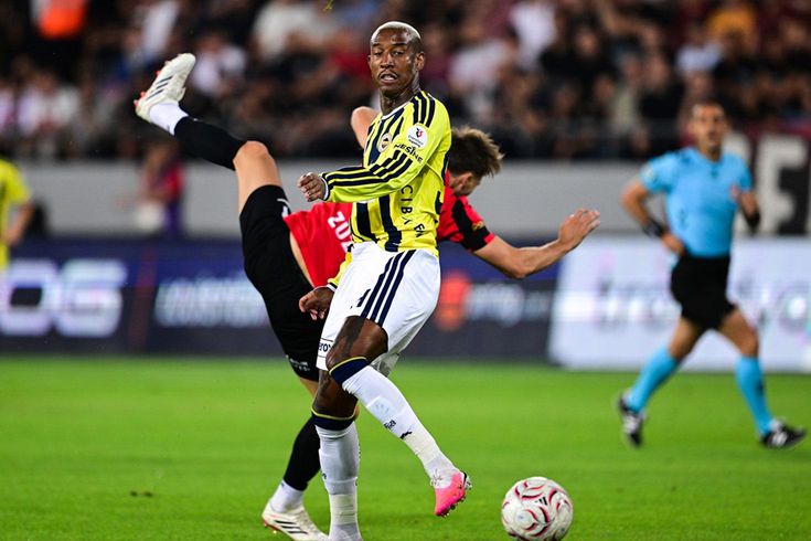 Fransızlardan Fenerbahçe'yi kızdıracak manşet