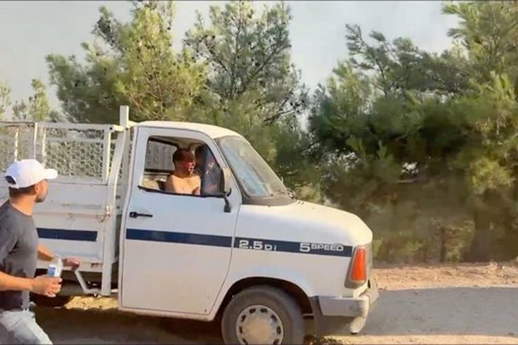 Çine'deki orman yangınında hayvanlarını kurtarmaya çalışan Mutlu Özcan hayatını kaybetti