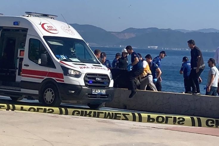 Kocaeli'de esrarengiz olay: Denizde 2'si kadın 3 ceset bulundu