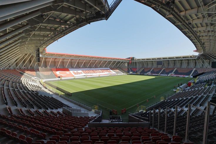 Süper Lig'in yeni stadı ilk maça hazır