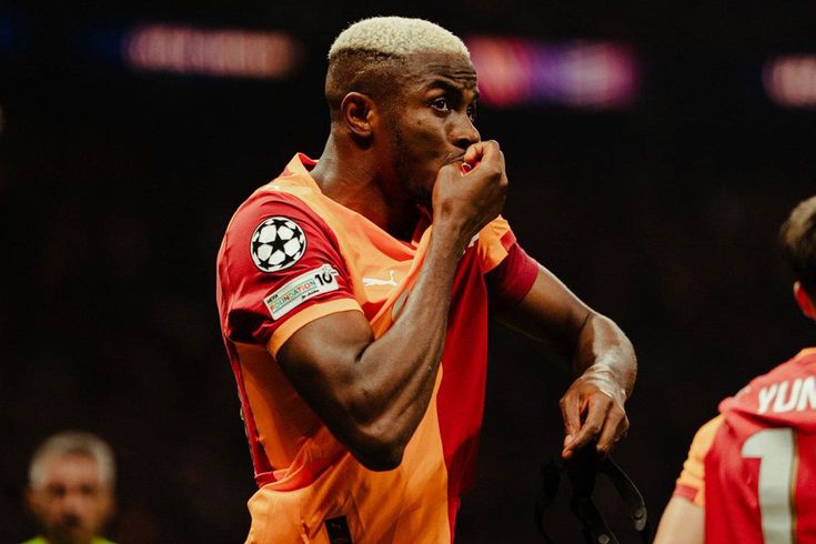 Osimhen için 130 milyon Euro'luk çılgın teklif! Dursun Özbek 1 saniye bile düşünmedi
