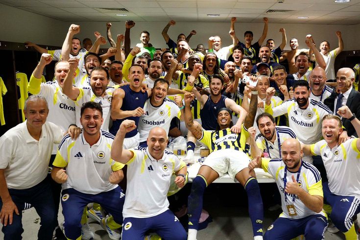 Şampiyonlar Ligi sonrası Fenerbahçe'de ayrılık! Dünyanın en büyüğüne gitti