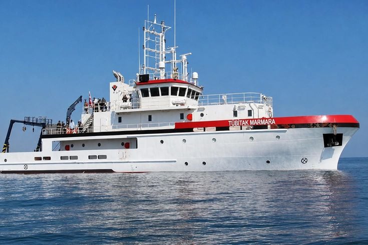 Doğu Akdeniz'de sular ısınıyor! Türkiye Navtex yayımladı, Yunanistan'dan yanıt geldi