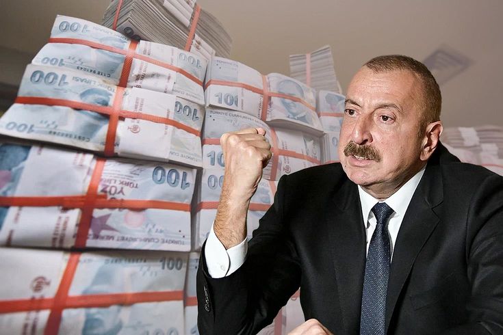 Azerbaycan Manatı coştu! İşte Türk Lirası karşısındaki değeri