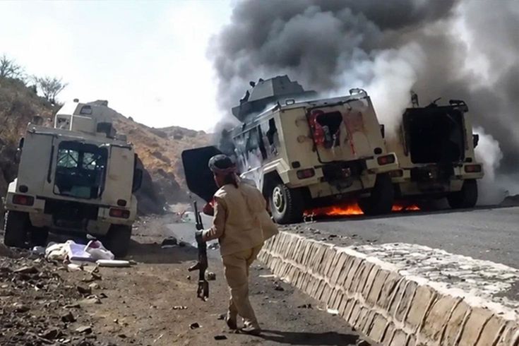 Yemen ordusu, Taiz'de stratejik mevziyi Husilerden geri aldı