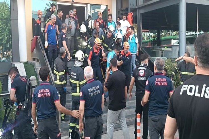 Batman'daki spor salonu yangınında ihmaller zinciri araştırılıyor