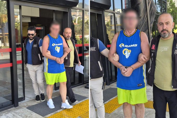 Türk bayrağına tüküren İngiliz turist tutuklandı! Saygısızlığı yanına kar kalmadı