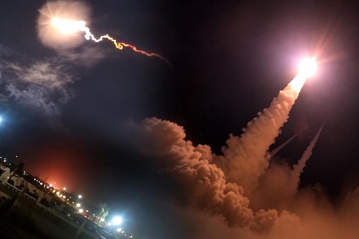 Ürdün'deki ABD üssü cehennemi yaşadı! İran 4 farkı füzeyi aynı anda ateşledi