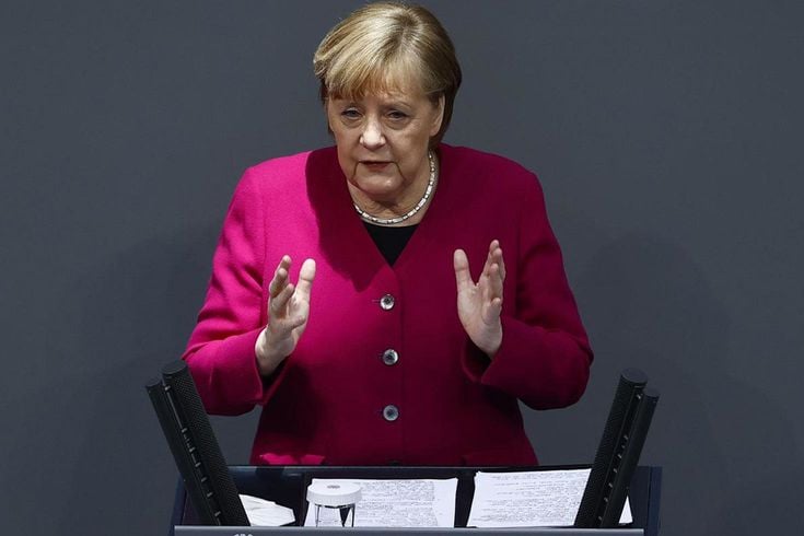 Almanya'daki seçim sonucu Merkel'i sarstı: Kalbim kan ağlıyor