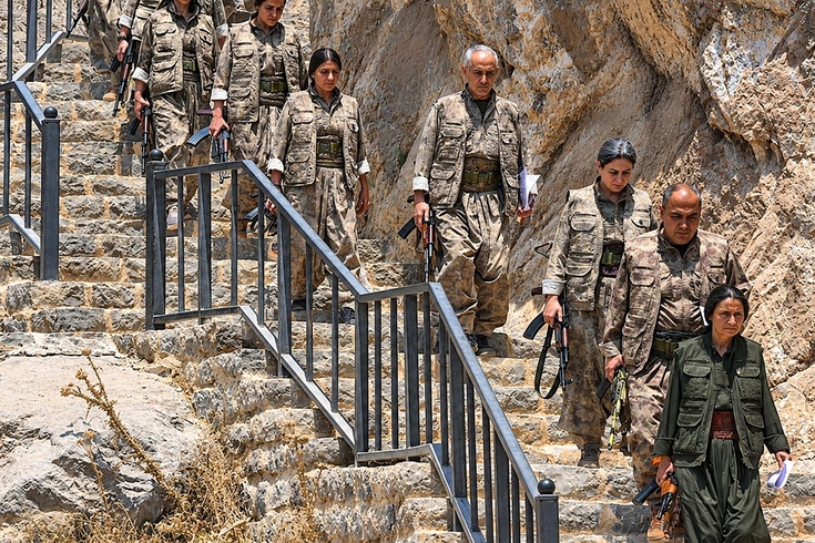 Irak’ta PKK bağlantılı gruplar silahlarını devlete teslim edecek