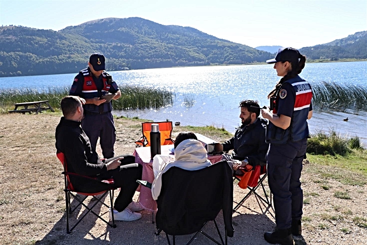 Bolu'nun ilk kadın karakol komutanı belli oldu! Abant Gölü'nün güvenliği Teğmen Nevin Saygılı'ya emanet edildi