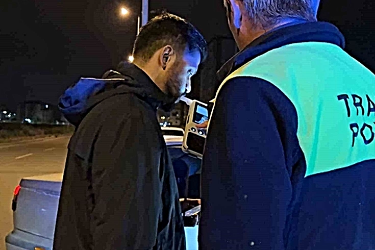 Dur ihtarına uymayan alkollü sürücüye 250 bin TL ceza yazıldı
