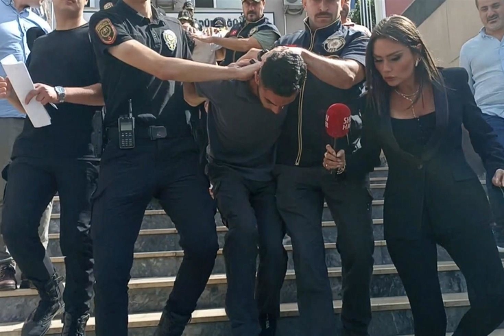 Fatih'te iki kardeşin öldürüldüğü döviz bürosunda 12 şüpheli adliyede! Ofisten 2,5 milyon dolar sahte para çıktı