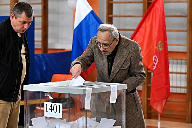 Rusya'da Devlet Duması seçimlerinde son gün savaş karşıtı adayların çoğu yer almıyor