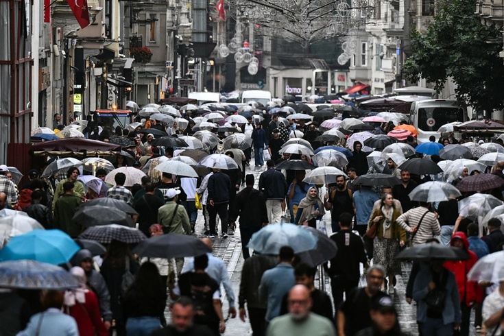 Meteoroloji'den İstanbul ve Marmara için sel uyarısı! Yarın akşamdan itibaren kuvvetli yağış bekleniyor