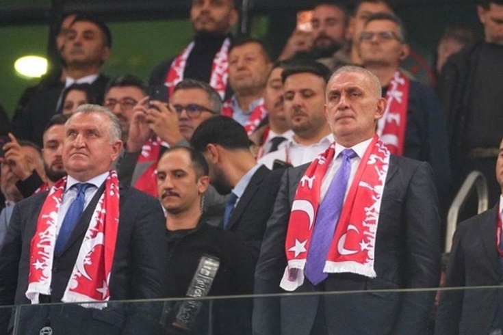 TFF Başkanı İbrahim Hacıosmanoğlu, ''istifa'' tezahüratlarına dayanamadı