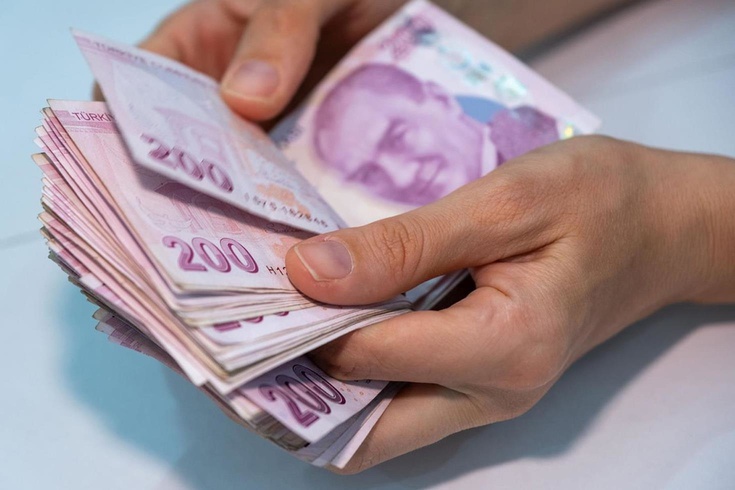 Araç sahipleri dikkat! Bu gece tarihin en büyük zammı geliyor