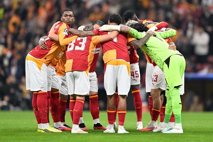 Galatasaray taraftarından Uğurcan Çakır'a destek