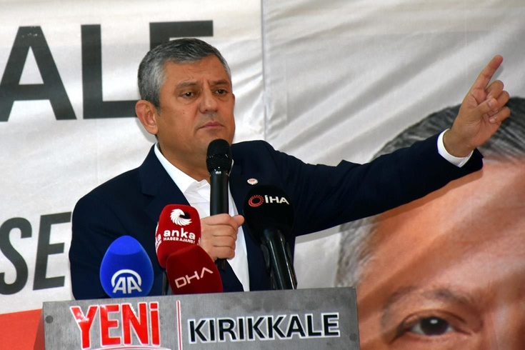 Özgür Özel bomba iddiayı doğrular gibi konuştu: Yeni ihanetlerle yüzleşebiliriz