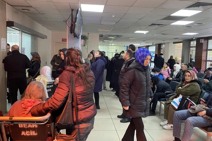 Bir kişiyle başlıyor, tüm aileyi sarıyor! Hastaneler doldu taştı