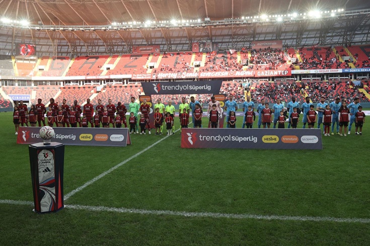 Yeni hoca bile fayda etmedi! Süper Lig'de 5 maçtır kazanamıyorlar