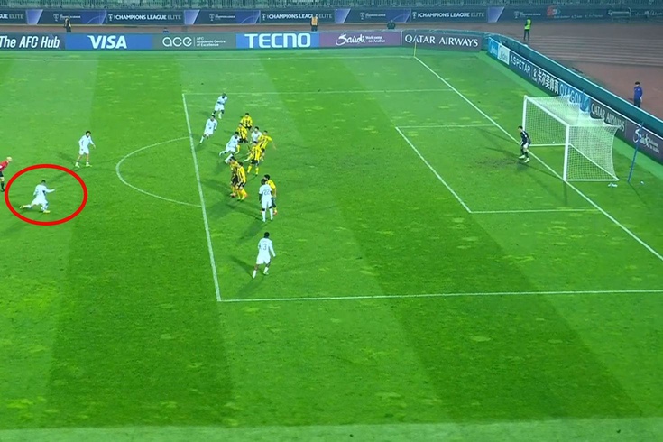 Fenerbahçe'de ıslıklanıyordu! Yeni takımında şov yapıyor