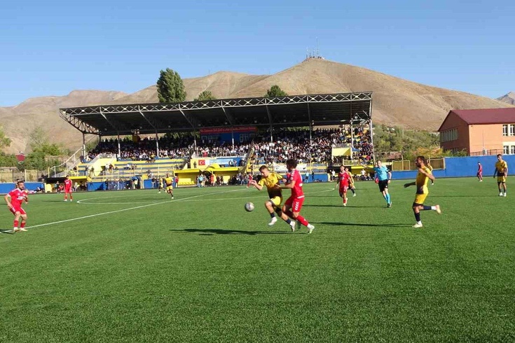 Kupada büyük sürpriz! 3. Lig ekibi eski Süper Lig takımına gol yağdırdı