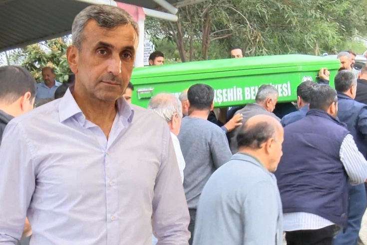 Eşi ve 2 kızının kahreden kaderi onu da buldu! İnşaat ustasına acı veda