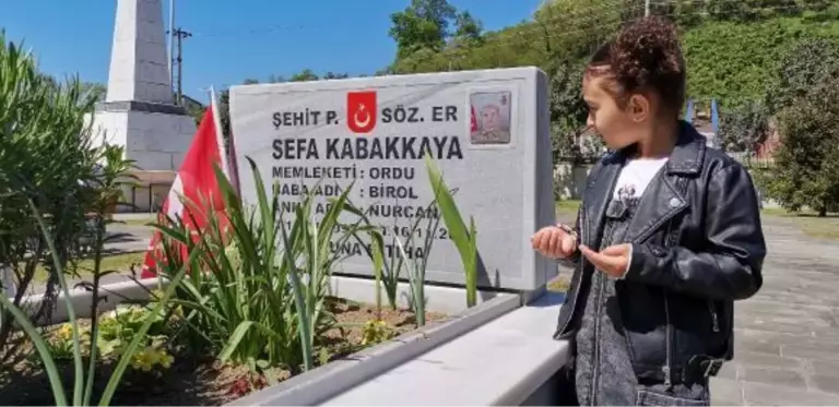 Ordu'da şehitliklere duygusal ziyaret