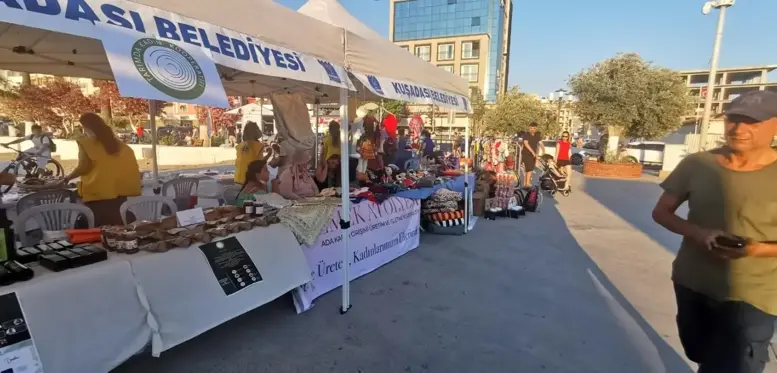 Son dakika haberi! Kuşadası'nda kanserli çocuklara yardım kampanyası düzenlendi