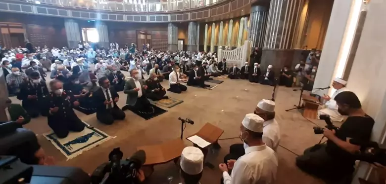 15 Temmuz şehitleri için Taksim Camii'nde mevlit programı düzenlendi