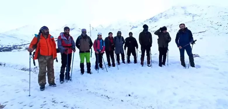 Eksi 25 derece soğukta Artos Dağı'na tırmandılar