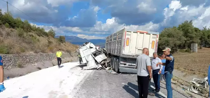 Adana haberleri | Adana'da trafik kazası: 3 ölü