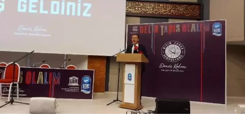 Eyüpsultan'da 'Bizim Yunus Sempozyumu' başladı