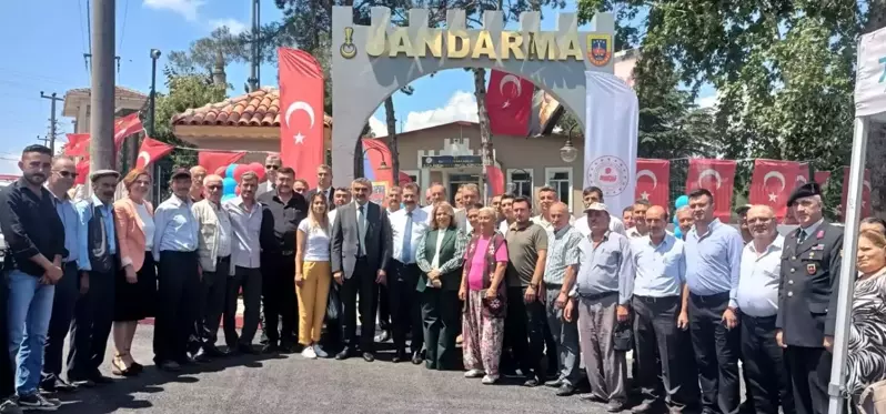 BALIKESİR - Yapımı tamamlanan üç jandarma karakolu hizmete açıldı