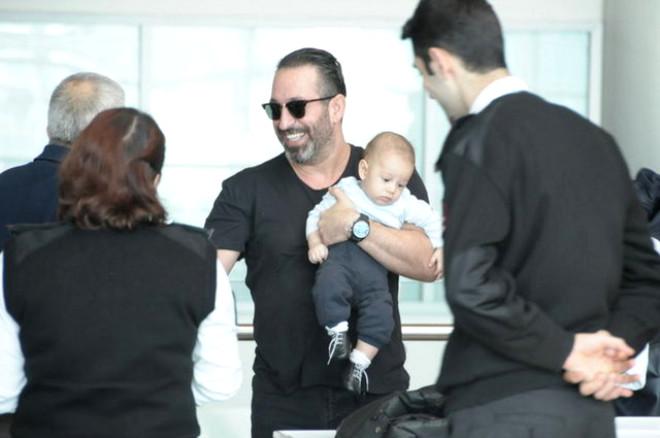 Çok Şirin Arabalı Bebek Yelek Modeli Yapılışı Çok Şirin Arabalı Bebek Yelek Modeli Yapılışı
