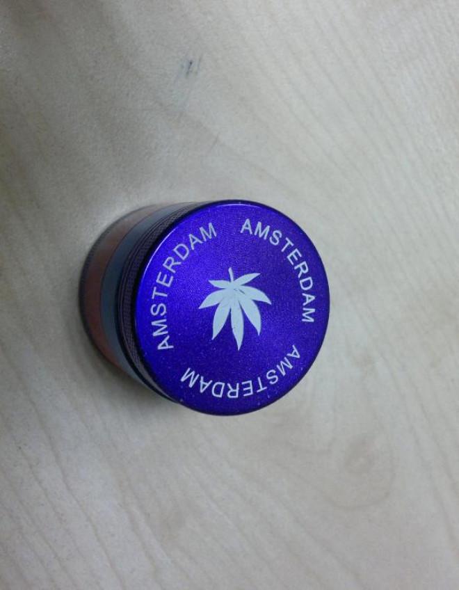 Havalimanında Esrarlı Kek Operasyonu