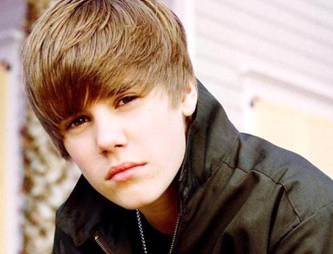 Justin Bieber‘ın Sevgilisi Sabıkalı Çıktı Foto Galerisi