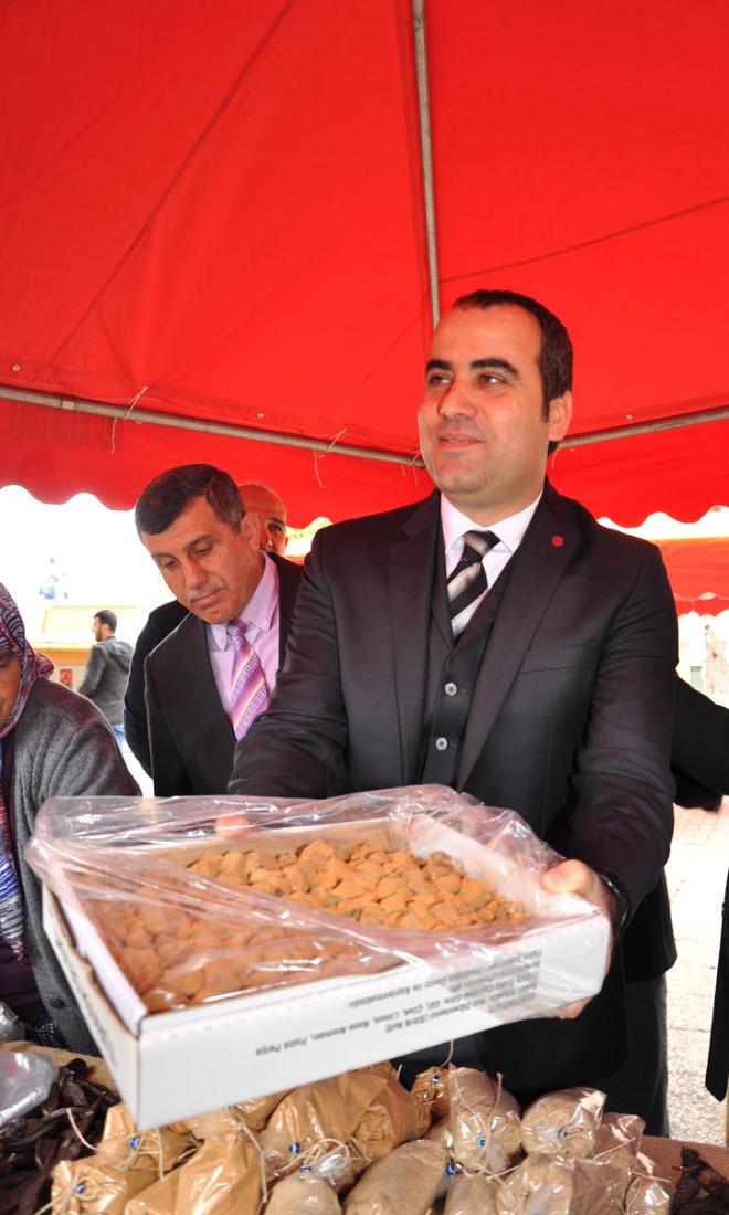 Manavgat’ta İş Kadınları Fuarı Düzenlendi