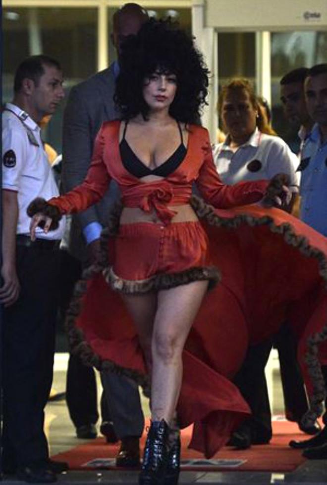 lady-gaga-stanbul-a-geldi_83491_b.jpg