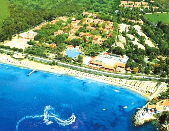 Vural Öger, Kuştur Tatil Köyü’nü Kiraladı