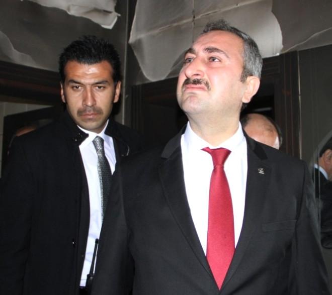 Ak Partili Gül’ün Gözyaşları