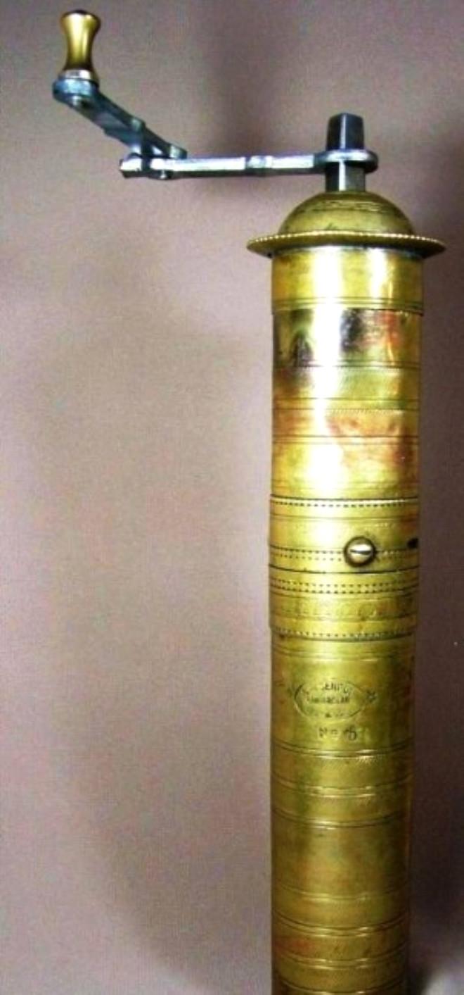 Kahve El Değirmeni’ Teknolojiye Yenildi, Antika Oldu