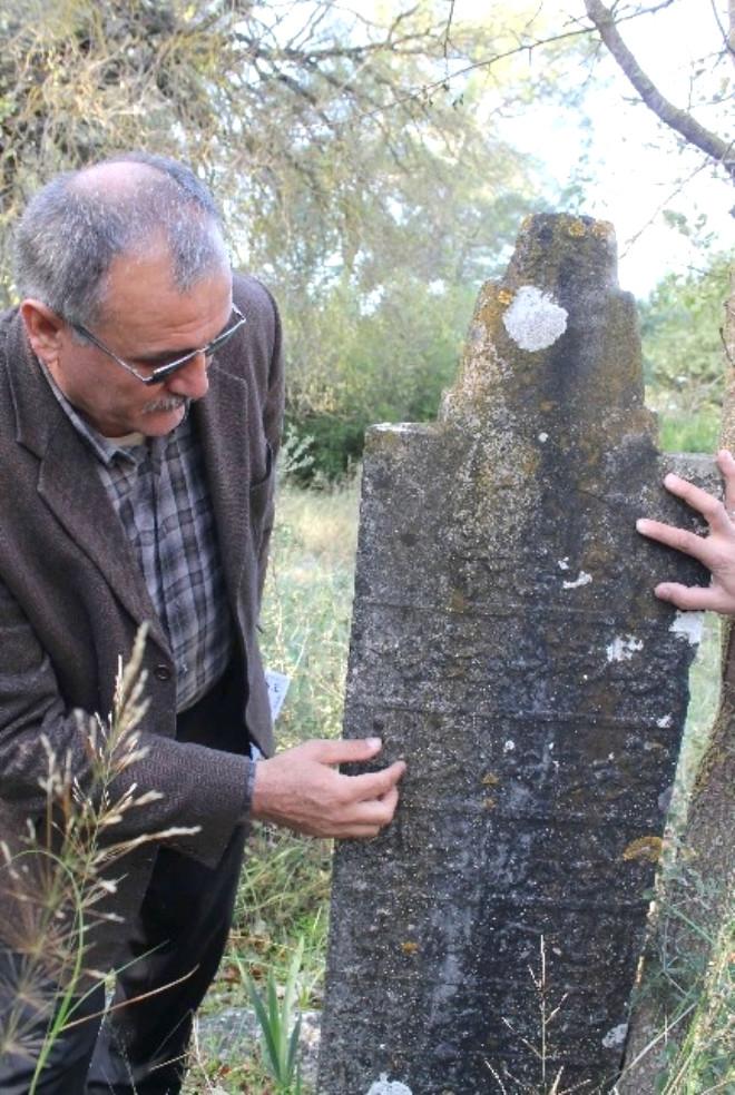 Inalcik Osmanli Kayi Boyu Ndan Degil