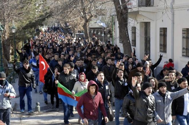 Eskişehir'de Hocalı ve Fırat Yılmaz Çakıroğlu Yürüyüşü