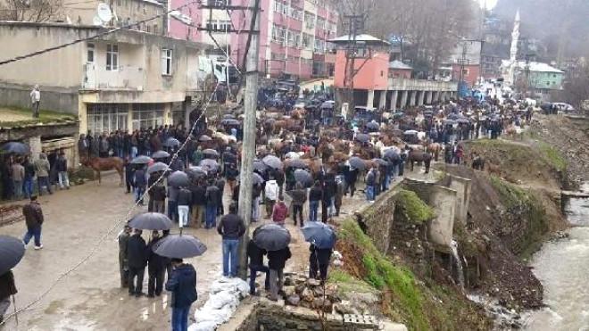 Torrent indir adelitas yolu kötü şöhretli