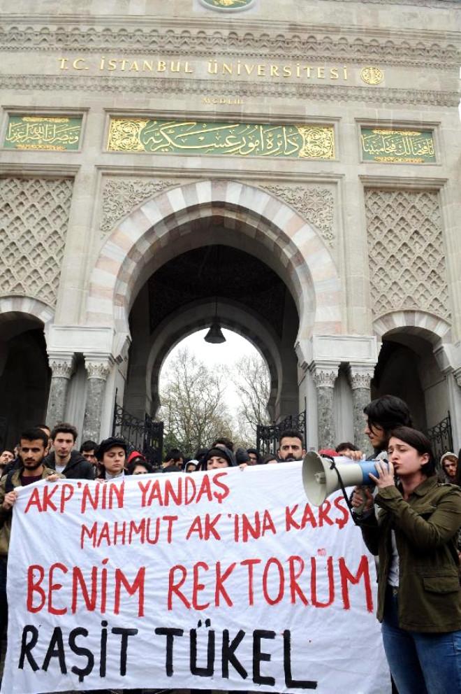 Fotoğraflar - İstanbul Üniversitesi'nde Eylem