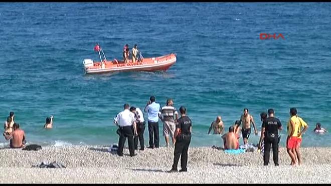 Antalya Arandığını Bilmeyince Yüzmeye Devam Etmiş