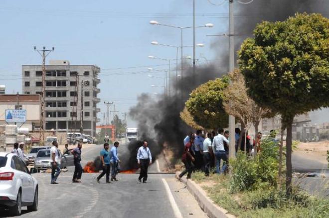 Akçakale'de Elektrik Kesintisi Protestosu