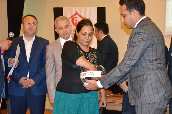 Manisa’da TOKİ Evleri İçin Kura Çekimi Yapıldı